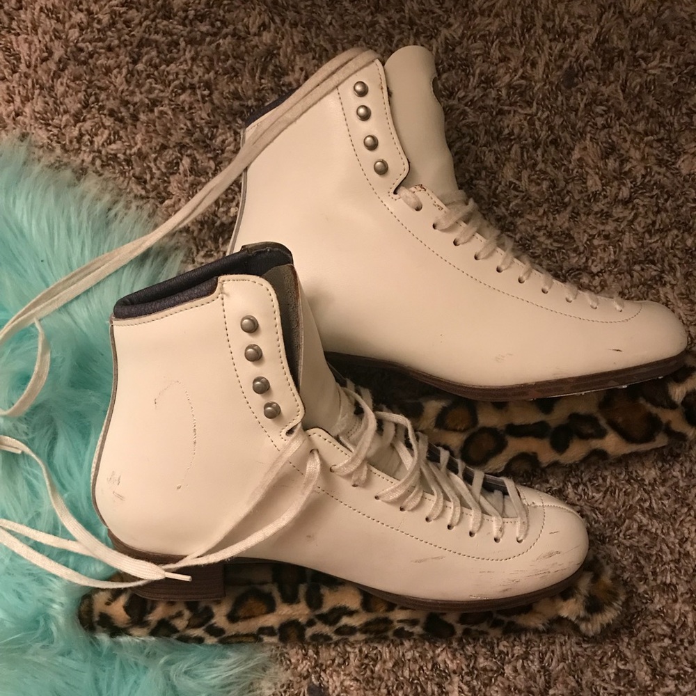 Used Ice Skates